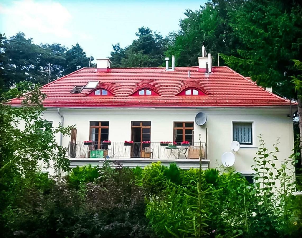 Sopocki Dworek Сопот Экстерьер фото