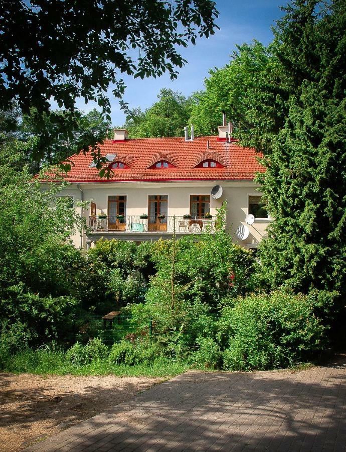 Sopocki Dworek Сопот Экстерьер фото